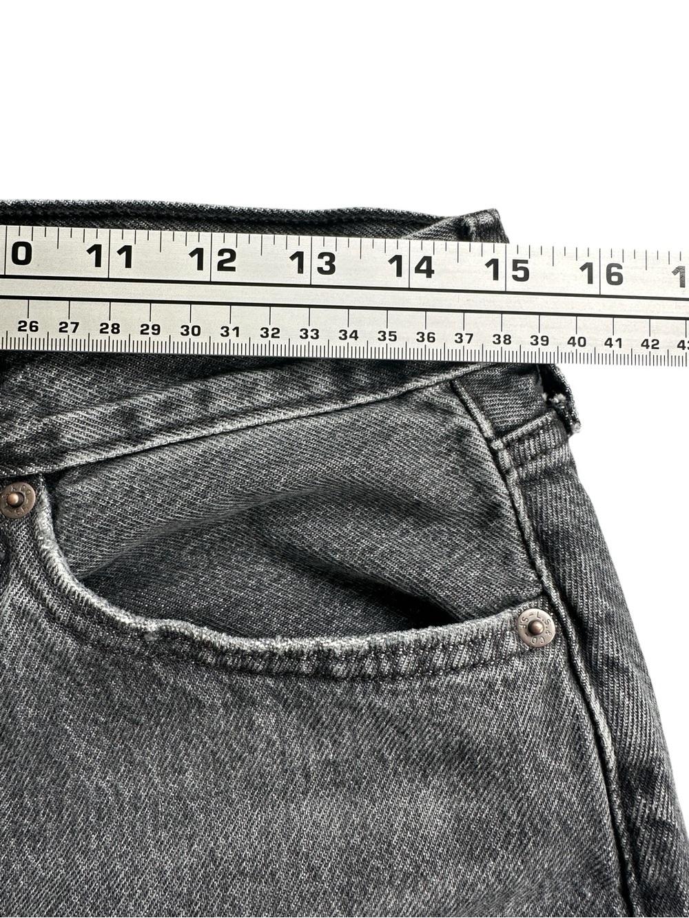 Levi’s Premium Washed Black Grey Denim Maxi Skirt Size 29 - Picture 4 of 10